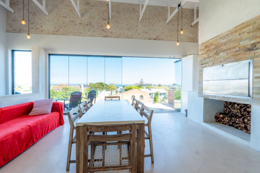 5 Bedroom Property for Sale in Van Riebeeckstrand Western Cape